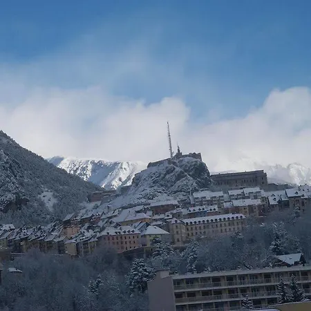 De Paris Hotel Briançon