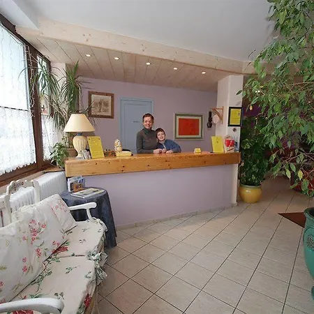 Hotel De Paris
